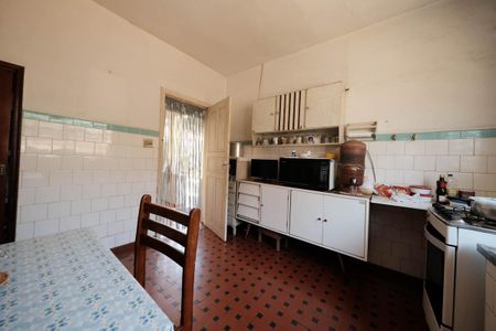 Casa à venda com 140m², 3 quartos e 2 vagasCozinha