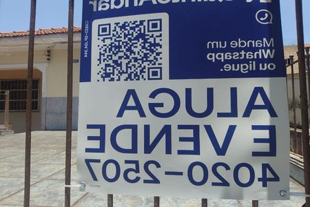 Casa à venda com 140m², 3 quartos e 2 vagasFachada