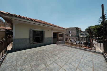 Casa à venda com 140m², 3 quartos e 2 vagasÁrea externa