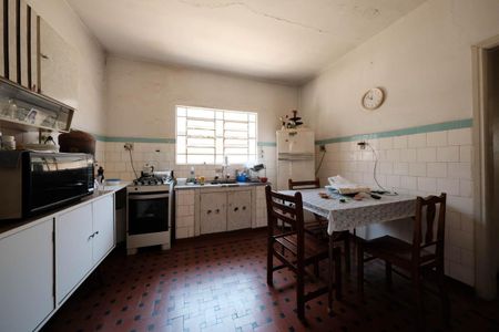 Casa à venda com 140m², 3 quartos e 2 vagasCozinha