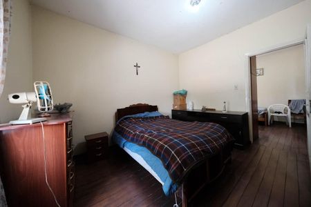 Casa à venda com 140m², 3 quartos e 2 vagasQuarto 2