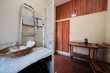 Casa à venda com 140m², 3 quartos e 2 vagasÁrea de Serviço