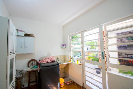 Casa à venda com 127m², 3 quartos e 1 vagaÁrea de serviço