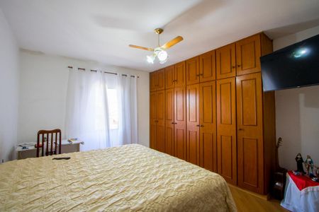 Casa à venda com 127m², 3 quartos e 1 vagaSuíte