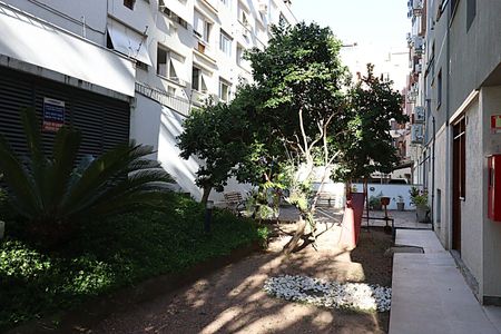 Apartamento à venda com 80m², 2 quartos e 2 vagasÁrea comum - Playground