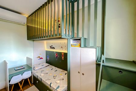 Apartamento para alugar com 103m², 3 quartos e 2 vagasQuarto 2