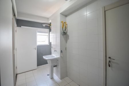Apartamento para alugar com 147m², 4 quartos e 2 vagasÁrea de Serviço