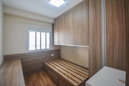 Apartamento para alugar com 147m², 4 quartos e 2 vagasQuarto