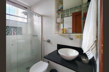 Apartamento para alugar com 131m², 3 quartos e 2 vagasBanheiro Corredor
