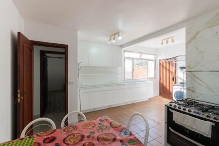 Apartamento para alugar com 135m², 3 quartos e 2 vagasCozinha