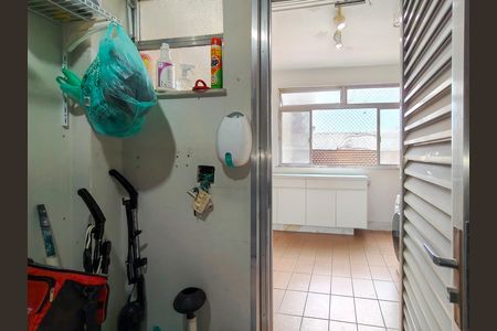 Apartamento para alugar com 131m², 3 quartos e 2 vagasQuarto de Serviço