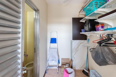 Apartamento para alugar com 135m², 3 quartos e 2 vagasQuarto de Serviço