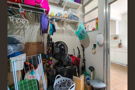 Apartamento para alugar com 131m², 3 quartos e 2 vagasQuarto de Serviço
