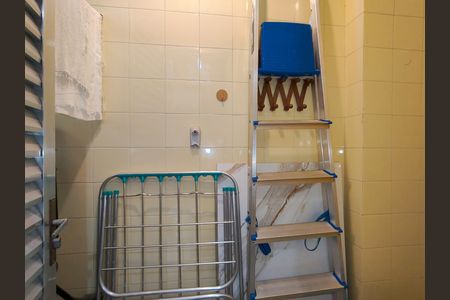 Apartamento para alugar com 131m², 3 quartos e 2 vagasBanheiro de serviço