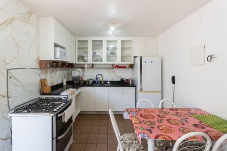 Apartamento para alugar com 135m², 3 quartos e 2 vagasCozinha