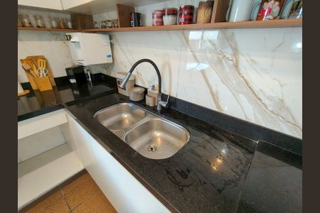 Apartamento para alugar com 131m², 3 quartos e 2 vagasCozinha