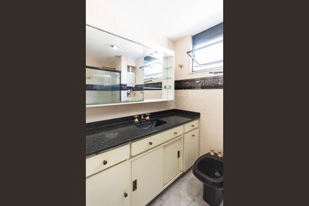 Apartamento para alugar com 135m², 3 quartos e 2 vagasBanheiro da Suíte