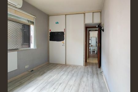 Apartamento para alugar com 131m², 3 quartos e 2 vagasQuarto 2