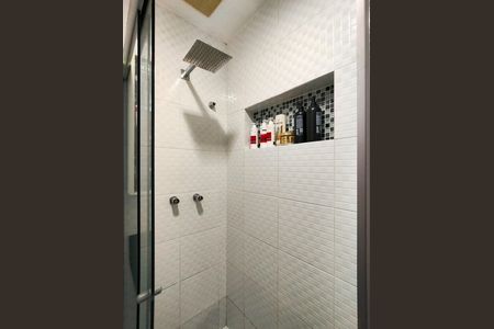 Apartamento para alugar com 131m², 3 quartos e 2 vagasBanheiro Corredor