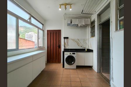 Apartamento para alugar com 131m², 3 quartos e 2 vagasÁrea de Serviço