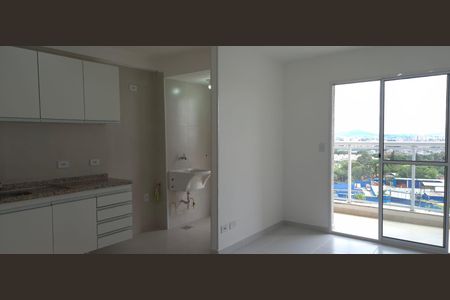 Sala de apartamento para alugar com 3 quartos, 61m² em Jardim Marilu, Cotia