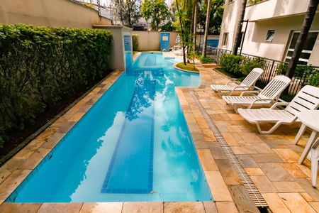 Apartamento à venda com 55m², 2 quartos e 1 vaga Apartamento à venda com 55m², 2 quartos e 1 vagaÁrea comum - Piscina