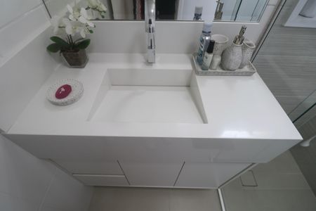 Apartamento para alugar com 72m², 2 quartos e 2 vagas Apartamento para alugar com 72m², 2 quartos e 2 vagasBanheiro Suíte