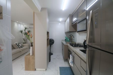Apartamento para alugar com 72m², 2 quartos e 2 vagas Apartamento para alugar com 72m², 2 quartos e 2 vagasCozinha