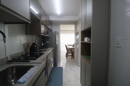 Apartamento para alugar com 72m², 2 quartos e 2 vagas Apartamento para alugar com 72m², 2 quartos e 2 vagasCozinha
