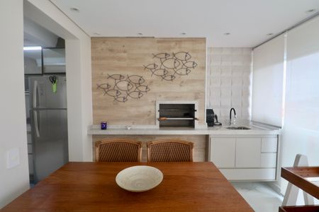 Apartamento para alugar com 72m², 2 quartos e 2 vagas Apartamento para alugar com 72m², 2 quartos e 2 vagasSala