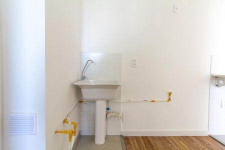 Apartamento para alugar com 36m², 2 quartos e sem vaga Apartamento para alugar com 36m², 2 quartos e sem vagaCozinha e Área de Serviço