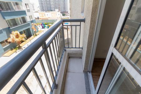 Apartamento para alugar com 36m², 2 quartos e sem vaga Apartamento para alugar com 36m², 2 quartos e sem vagaVaranda da Cozinha e Área de Serviço