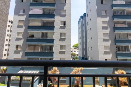 Apartamento para alugar com 36m², 2 quartos e sem vaga Apartamento para alugar com 36m², 2 quartos e sem vagaVaranda da Cozinha e Área de Serviço