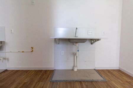 Apartamento para alugar com 36m², 2 quartos e sem vaga Apartamento para alugar com 36m², 2 quartos e sem vagaCozinha e Área de Serviço