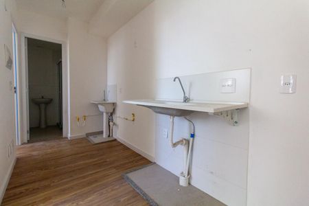 Apartamento para alugar com 36m², 2 quartos e sem vaga Apartamento para alugar com 36m², 2 quartos e sem vagaCozinha e Área de Serviço