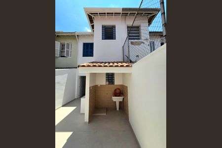 Casa para alugar com 150m², 2 quartos e 1 vaga Casa para alugar com 150m², 2 quartos e 1 vagaÁrea de Serviço