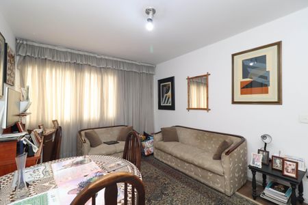 Sala de apartamento à venda com 2 quartos, 67m² em Cerqueira César, São Paulo