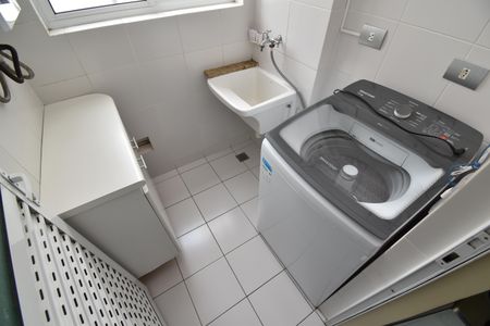 Apartamento para alugar com 70m², 2 quartos e 1 vagaÁrea de Serviço