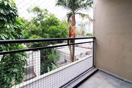 Varanda de kitnet/studio para alugar com 1 quarto, 25m² em Perdizes, São Paulo