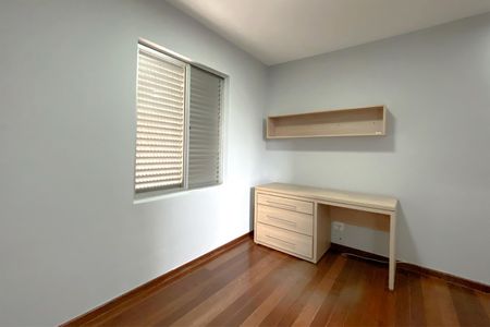 Apartamento para alugar com 80m², 2 quartos e 1 vagaSuíte