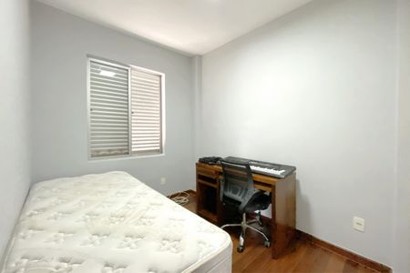 Apartamento para alugar com 80m², 2 quartos e 1 vagaQuarto 2