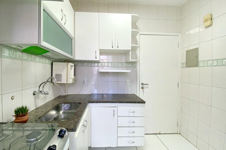 Apartamento para alugar com 80m², 2 quartos e 1 vagaCozinha