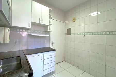 Apartamento para alugar com 80m², 2 quartos e 1 vagaCozinha