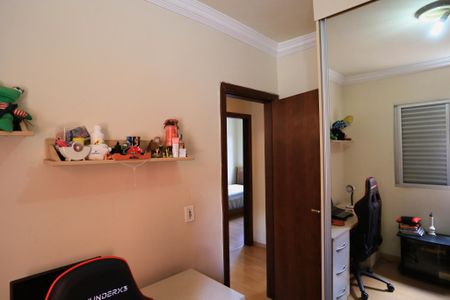Apartamento à venda com 75m², 3 quartos e 1 vagaQuarto