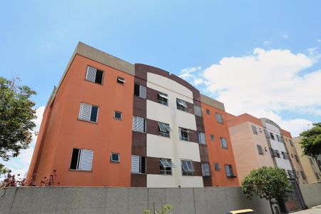Apartamento à venda com 75m², 3 quartos e 1 vagaFachada
