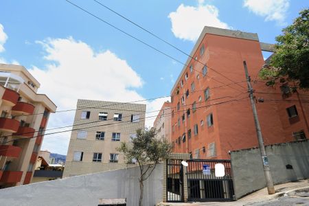 Apartamento à venda com 75m², 3 quartos e 1 vagaFachada