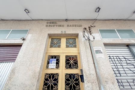 Apartamento para alugar com 44m², 1 quarto e sem vaga Apartamento para alugar com 44m², 1 quarto e sem vagaFachada