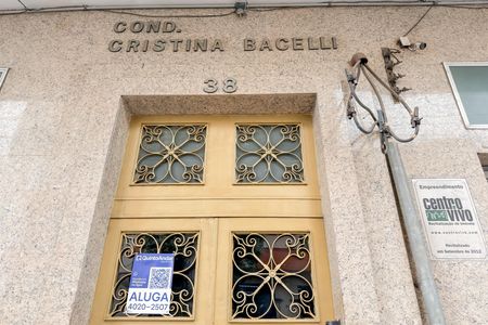 Apartamento para alugar com 44m², 1 quarto e sem vaga Apartamento para alugar com 44m², 1 quarto e sem vagaFachada + Plaquinha