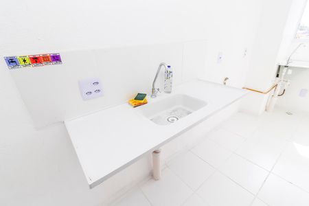 Apartamento para alugar com 42m², 2 quartos e sem vagaCozinha e Área de Serviço