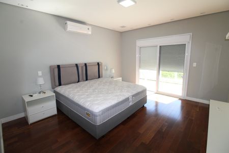 Casa de condomínio para alugar com 340m², 4 quartos e 3 vagasSuíte 3